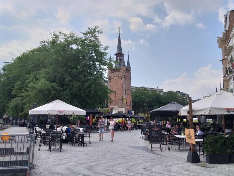 Kortrijk short-term rental market