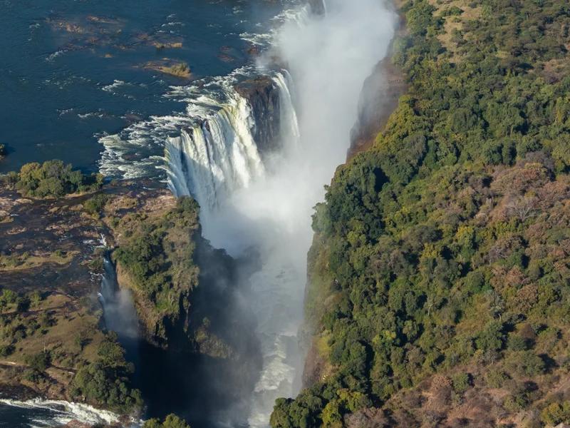 Victoria Falls short-term rental market