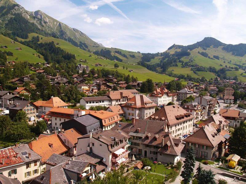 Château-d'Oex short-term rental market