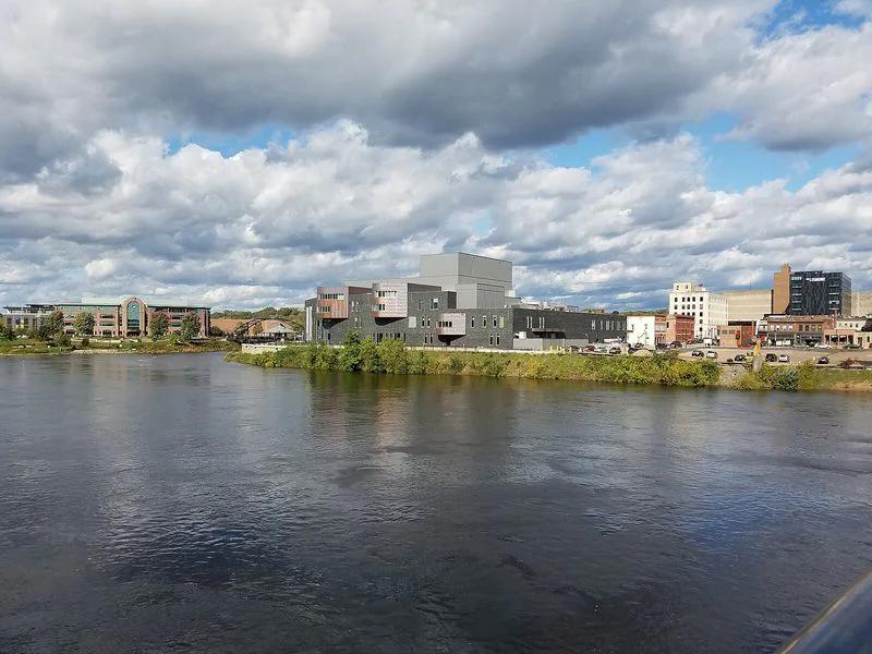 Eau Claire short-term rental market