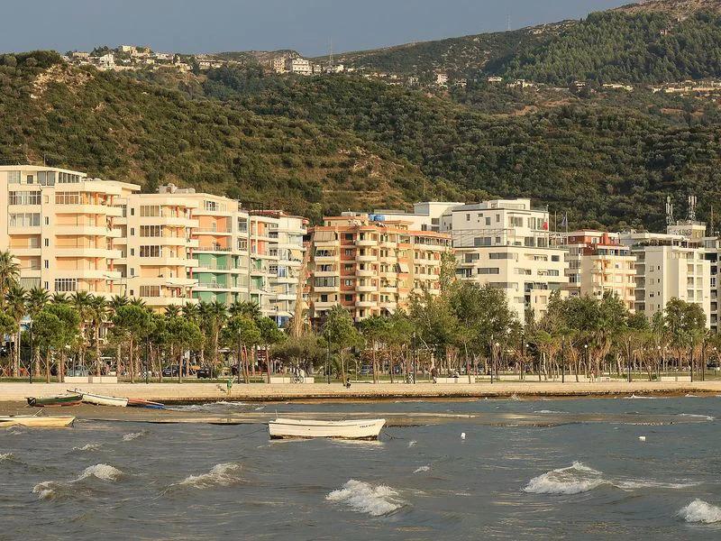 Vlorë short-term rental market