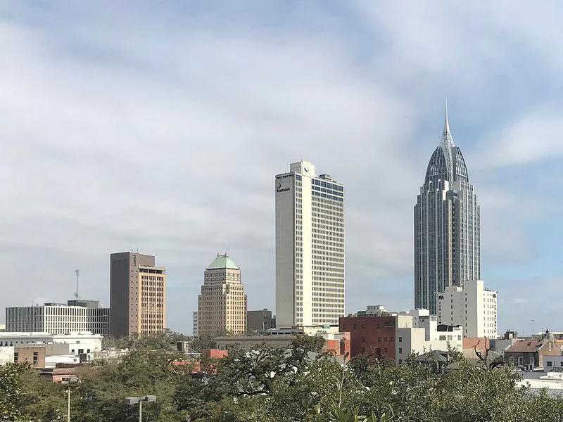 Mobile short-term rental market