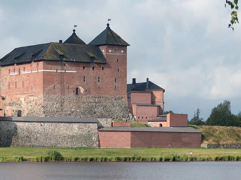 Hämeenlinna short-term rental market