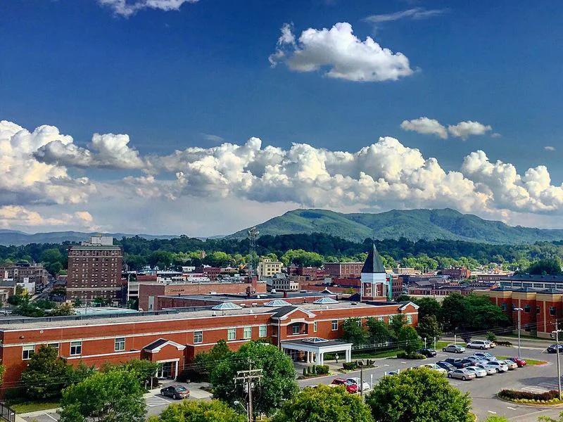 Johnson City short-term rental market