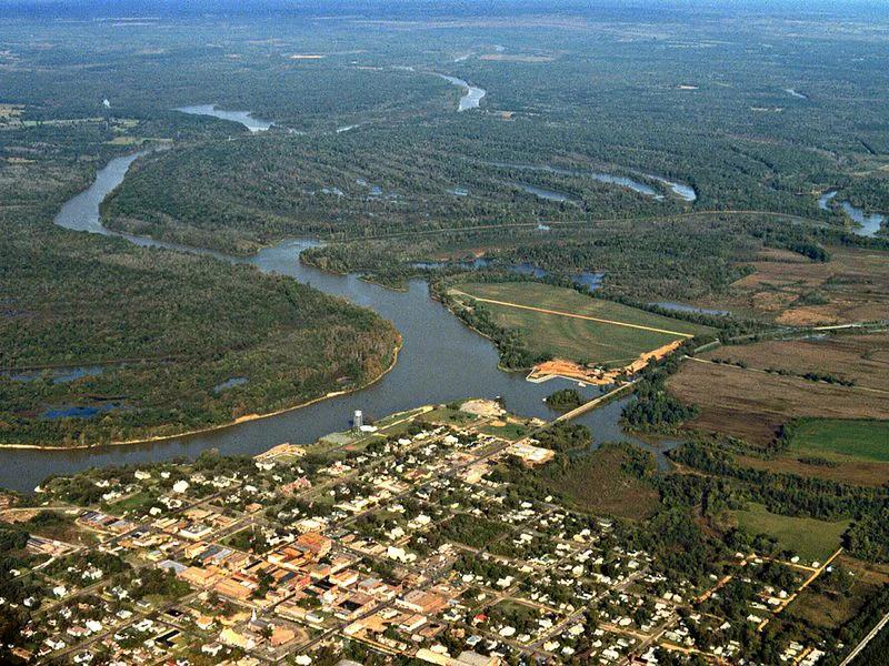 Demopolis short-term rental market