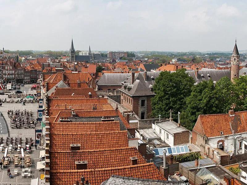 Tournai short-term rental market