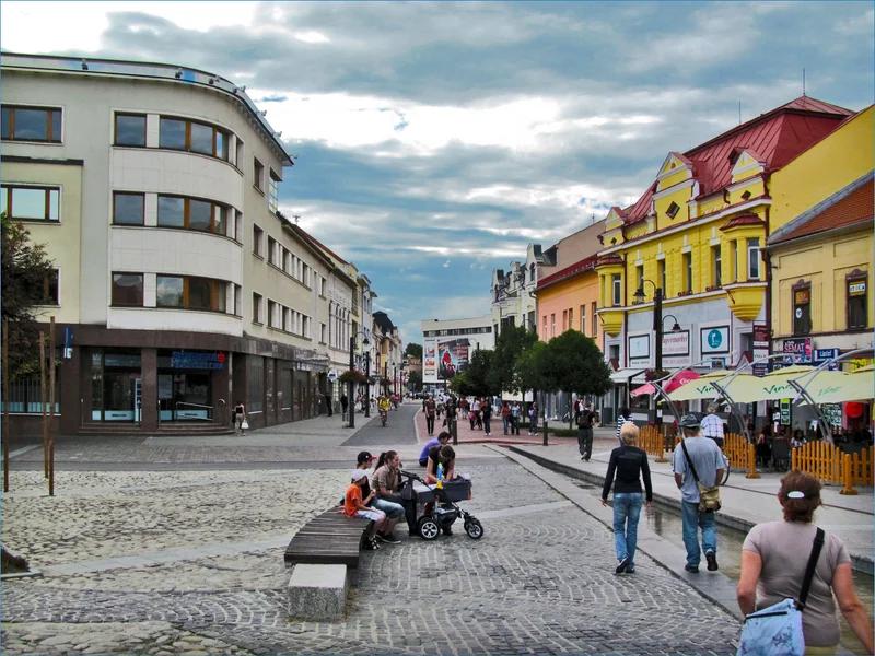 Liptovský Mikuláš short-term rental market