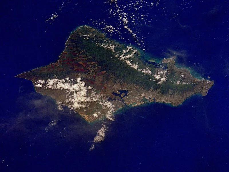 Oahu short-term rental market