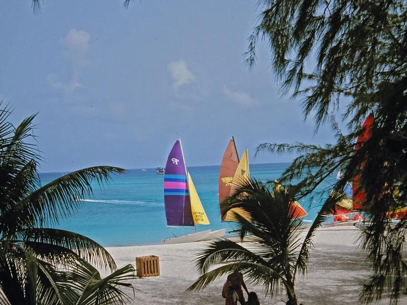 Cayman Islands short-term rental market