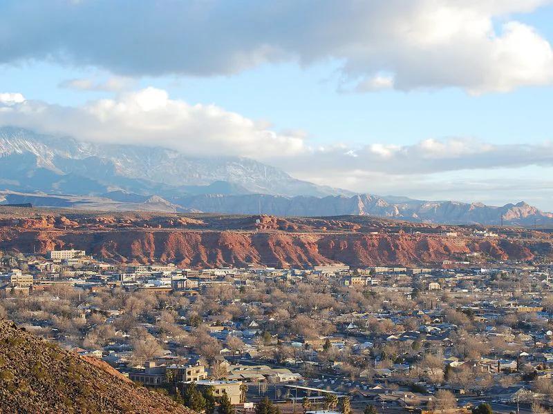St George short-term rental market