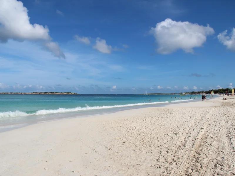Saint-Martin short-term rental market