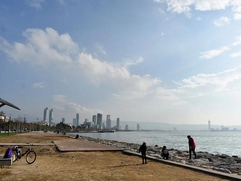 İzmir short-term rental market