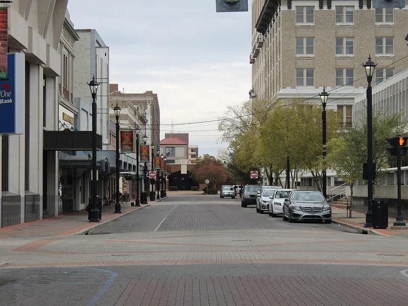 Alexandria short-term rental market