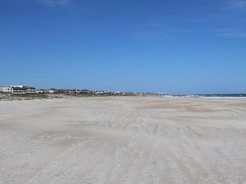 Emerald Isle short-term rental market