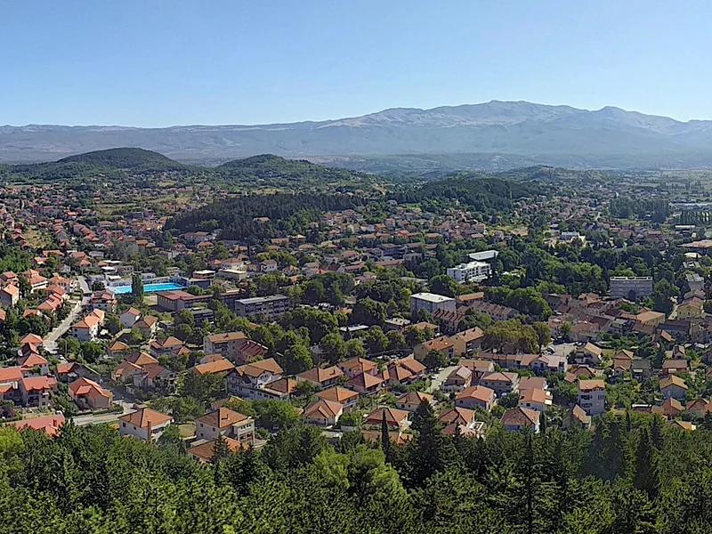 Sinj short-term rental market
