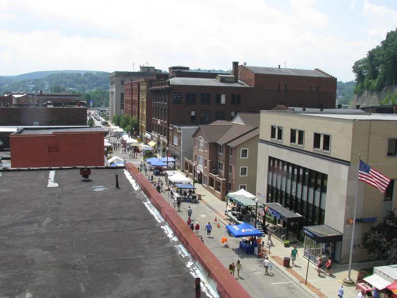 Oil City short-term rental market