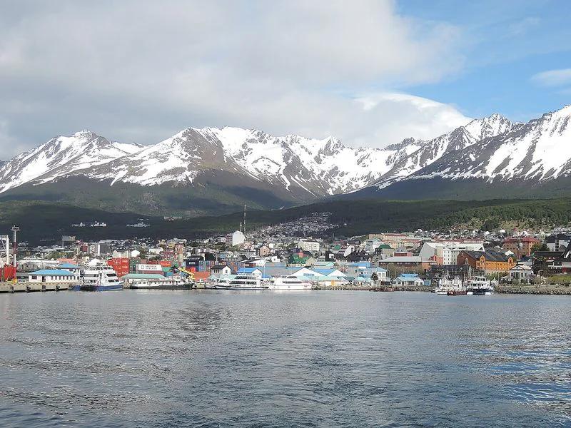 Ushuaia short-term rental market