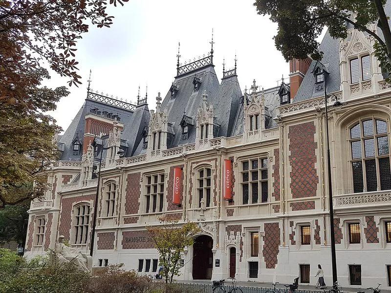 Paris - 17th Arrondissement short-term rental market