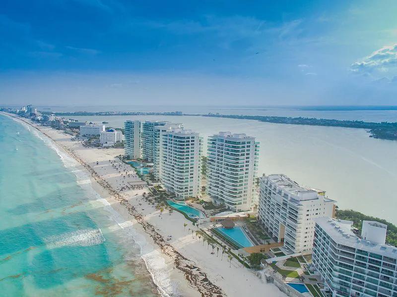 Cancun short-term rental market
