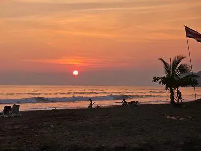 Jaco Beach short-term rental market