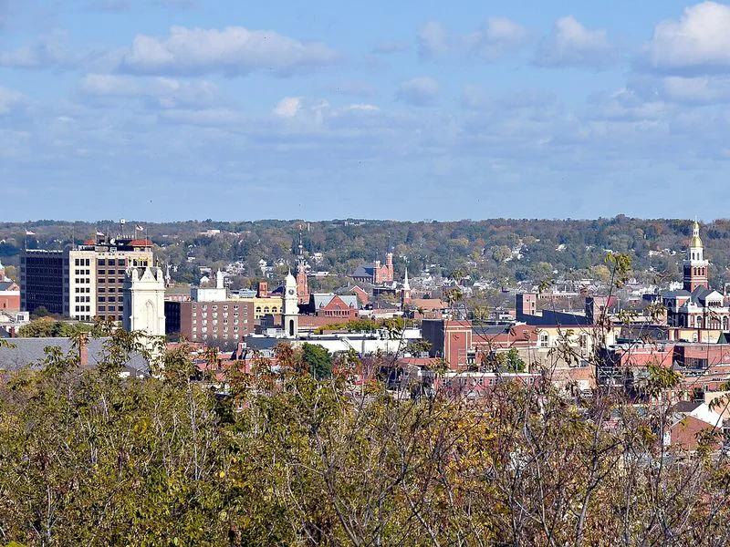 Dubuque short-term rental market