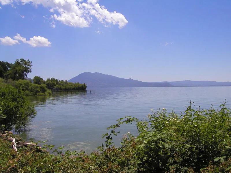 Clear Lake short-term rental market